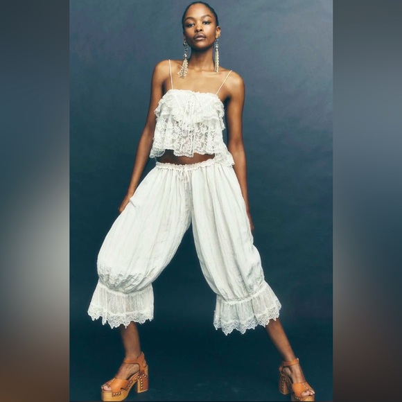 Free People Pants - NWT Free People Forever Young Bloomer Lace Trimmed Pants in Medium/ Retail$98